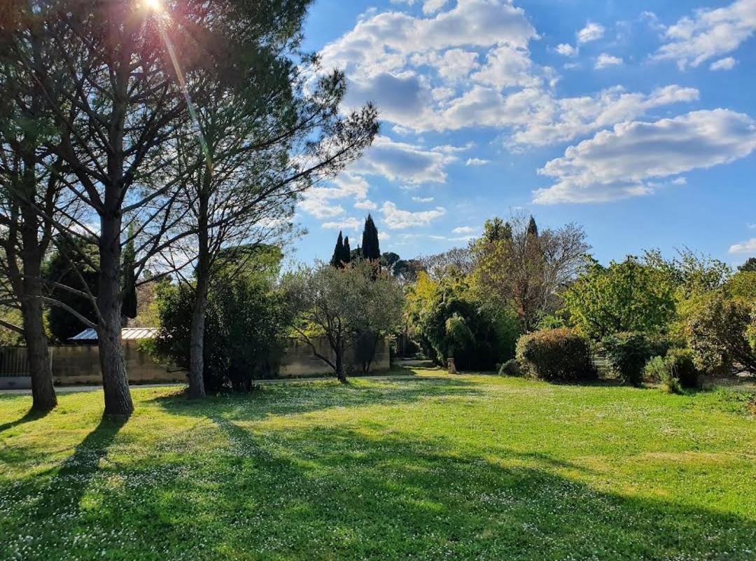 Aux Berges Du Pont Du Gard Bed & Breakfast Vers Pont du Gard Exterior photo